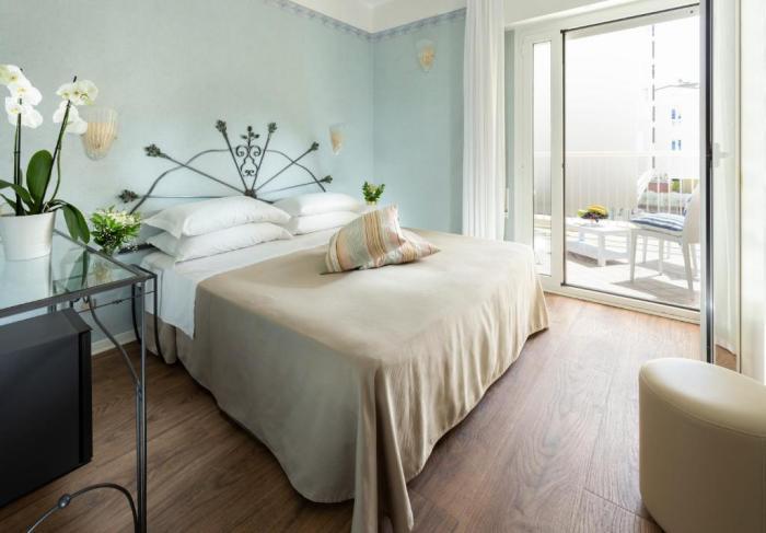 Hotel Apollo Riccione Habitación foto